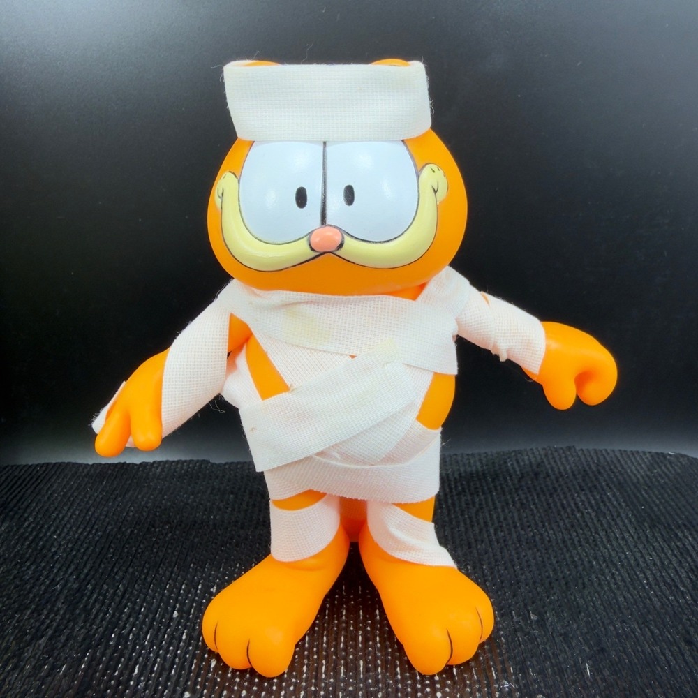 Garfield Mummy‎ Vinyl Figure Enesco 1978 Halloween Collectible Plastic Vintage